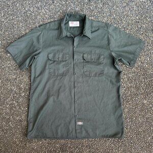 Dickies Men's Green Shirt